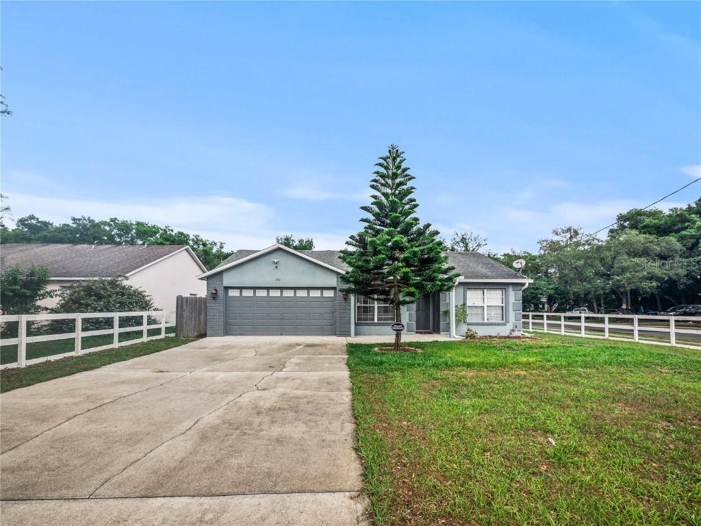 101 W 17th St., Apopka, FL 32703