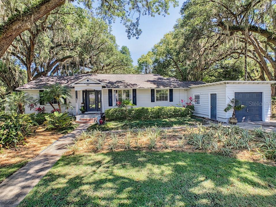 2105 Forest Cir., Orlando, FL 32803