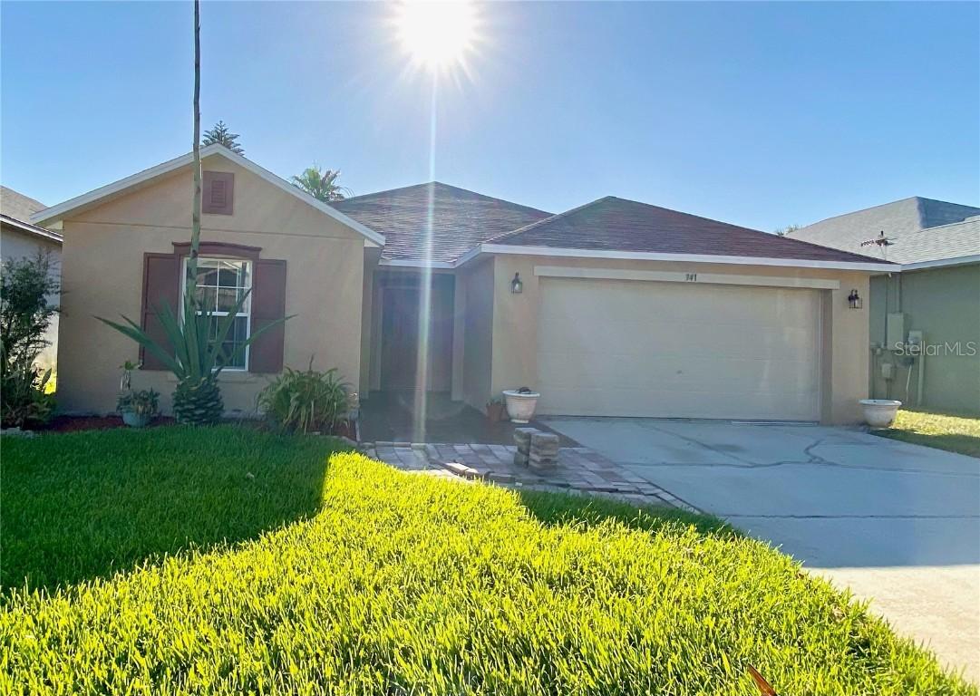 341 Aster Dr., Davenport, FL 33897
