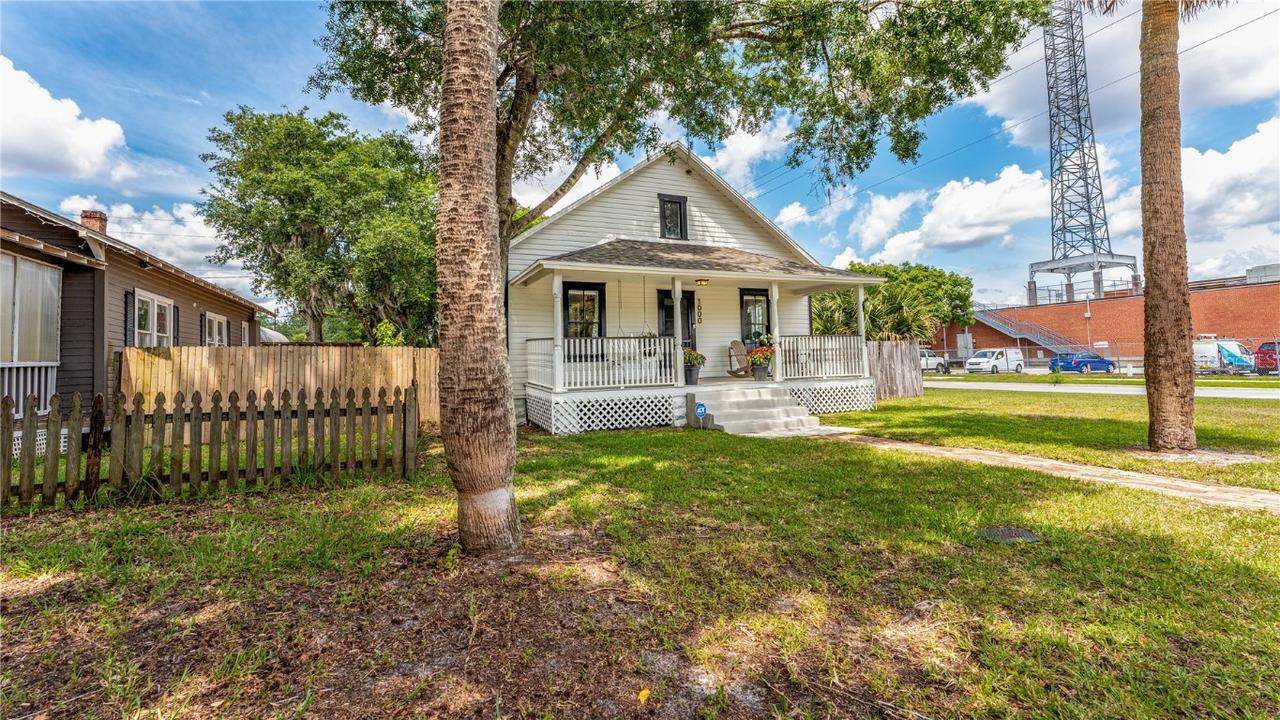 1000 S Laurel Ave., Sanford, FL 32771