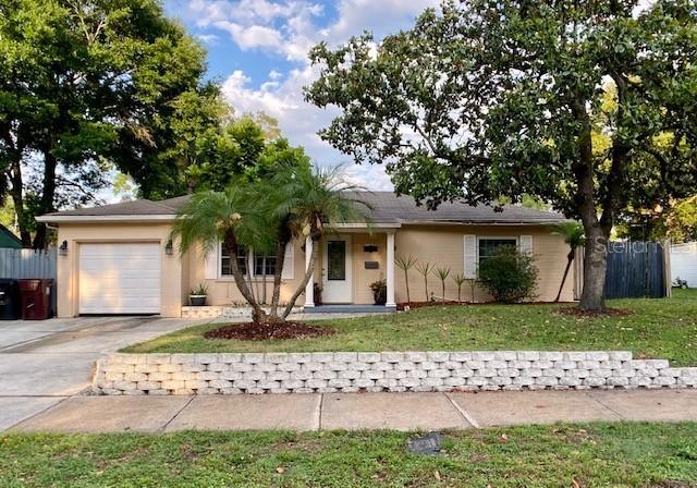 2232 Valencia Rd., Orlando, FL 32803