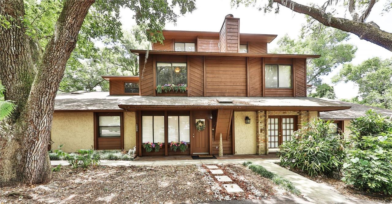 1033 Love Ln. #17, Apopka, FL 32703