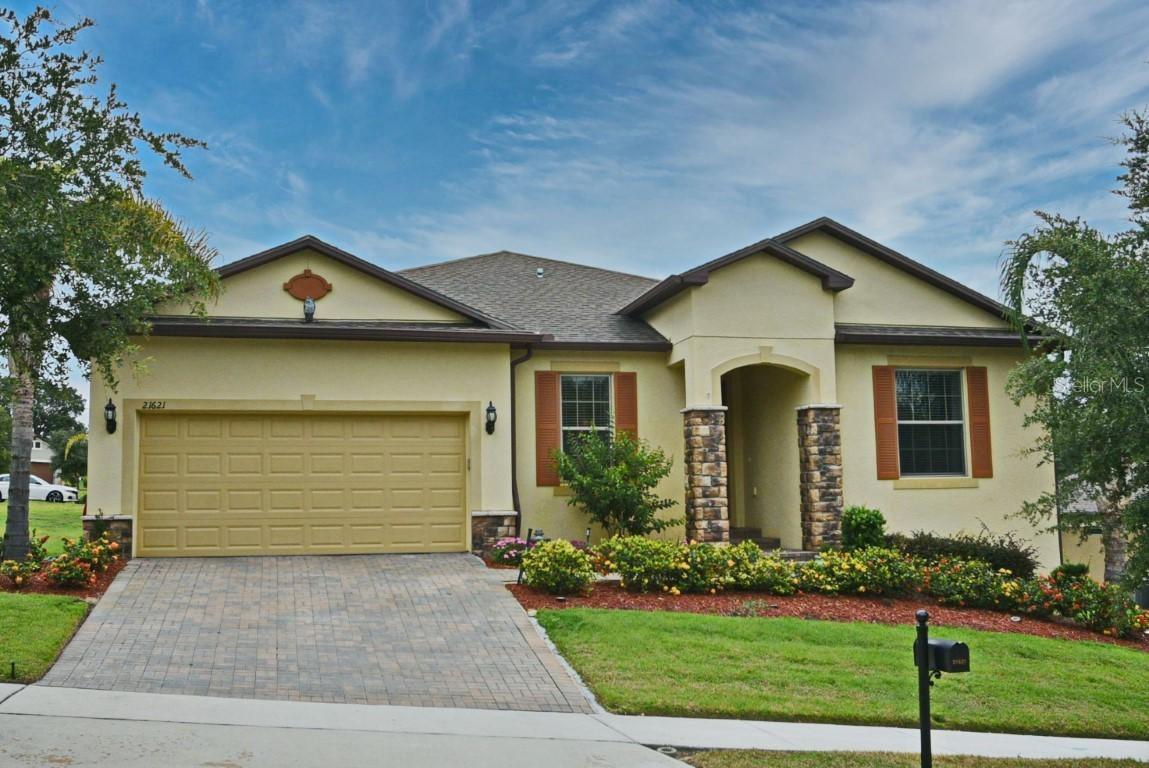 21621 Hidden Creek Ln., Mount Dora, FL 32757