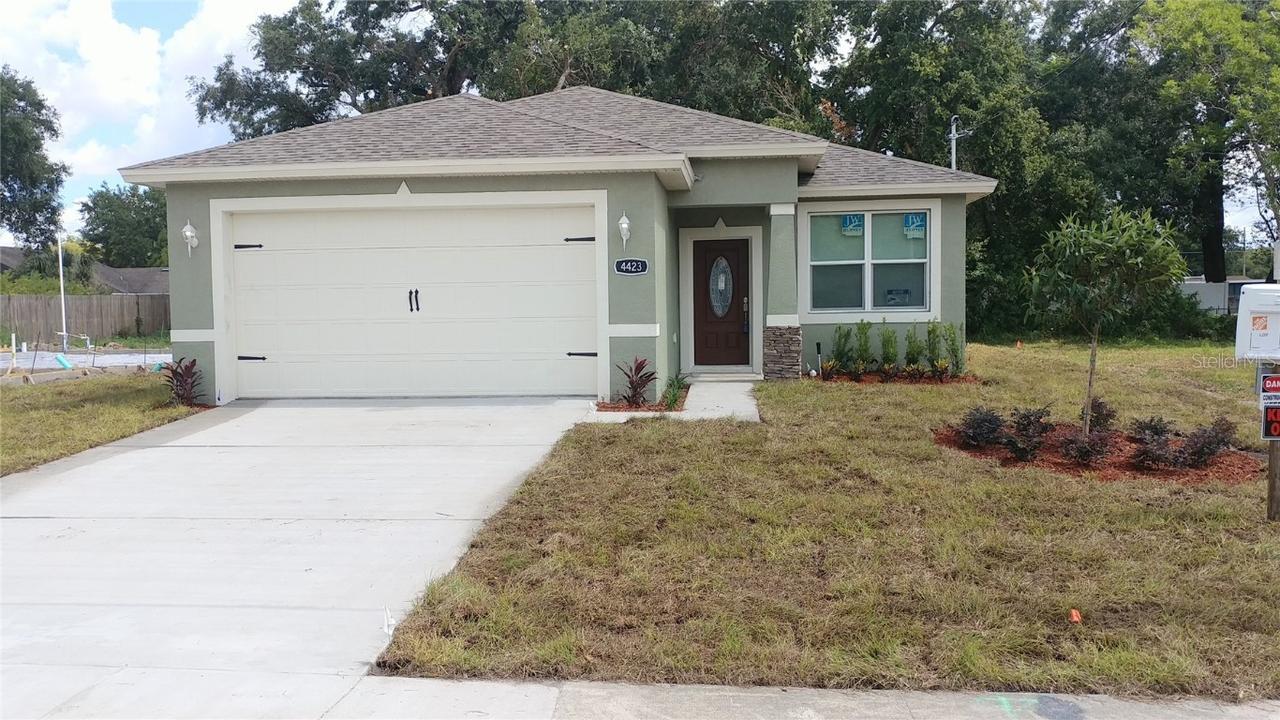 4423 College Dr., Orlando, FL 32811