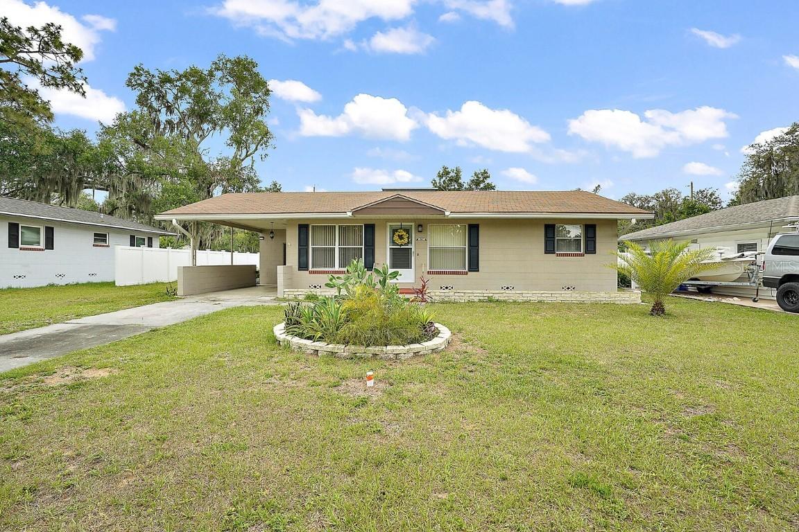 1607 Alan Dr., Eustis, FL 32726