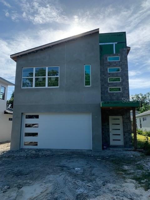 2315 S Shine Ave., Orlando, FL 32806