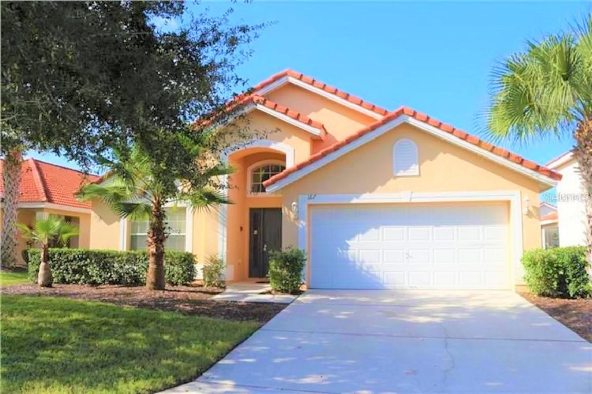 167 Carrera Ave., Davenport, FL 33897