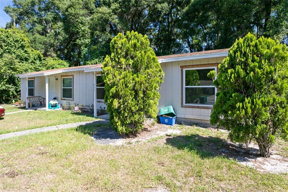 511 W Garrison Ave., Deland, FL 32720