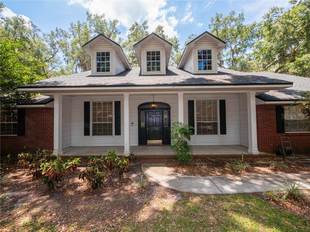 1118 Longwood Oaks Blvd., Lakeland, FL 33811