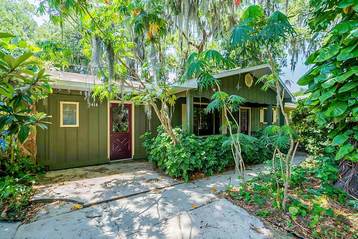 1414 Pine Tree Dr., Edgewater, FL 32132