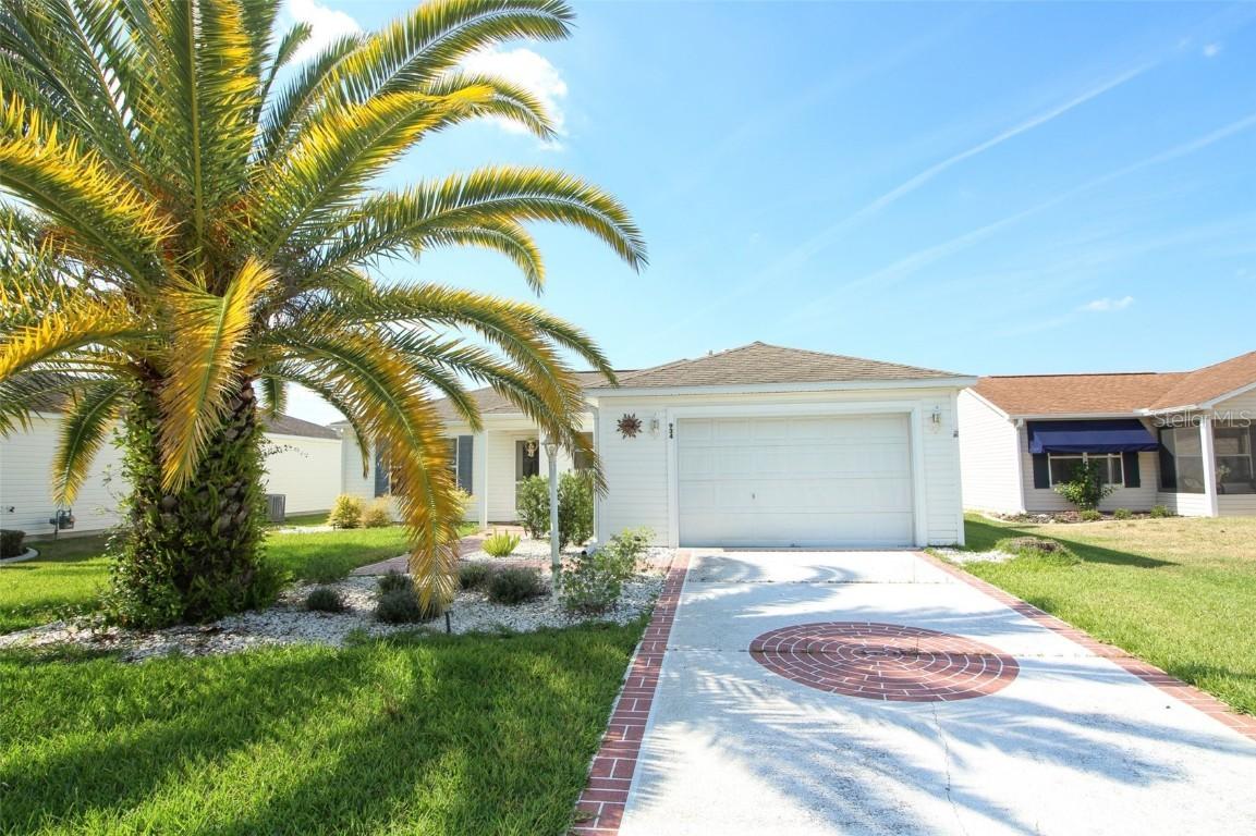 934 Livingston Loop, The Villages, FL 32162