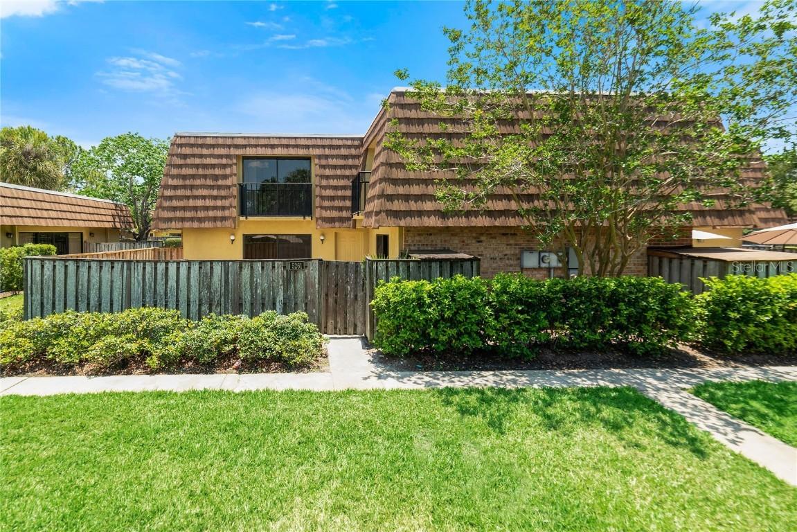 5261 Cypress Ct. #711, Orlando, FL 32811