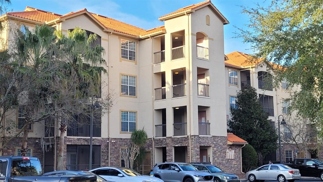 8010 Tuscany Way 3201 Way #3201, Davenport, FL 33896