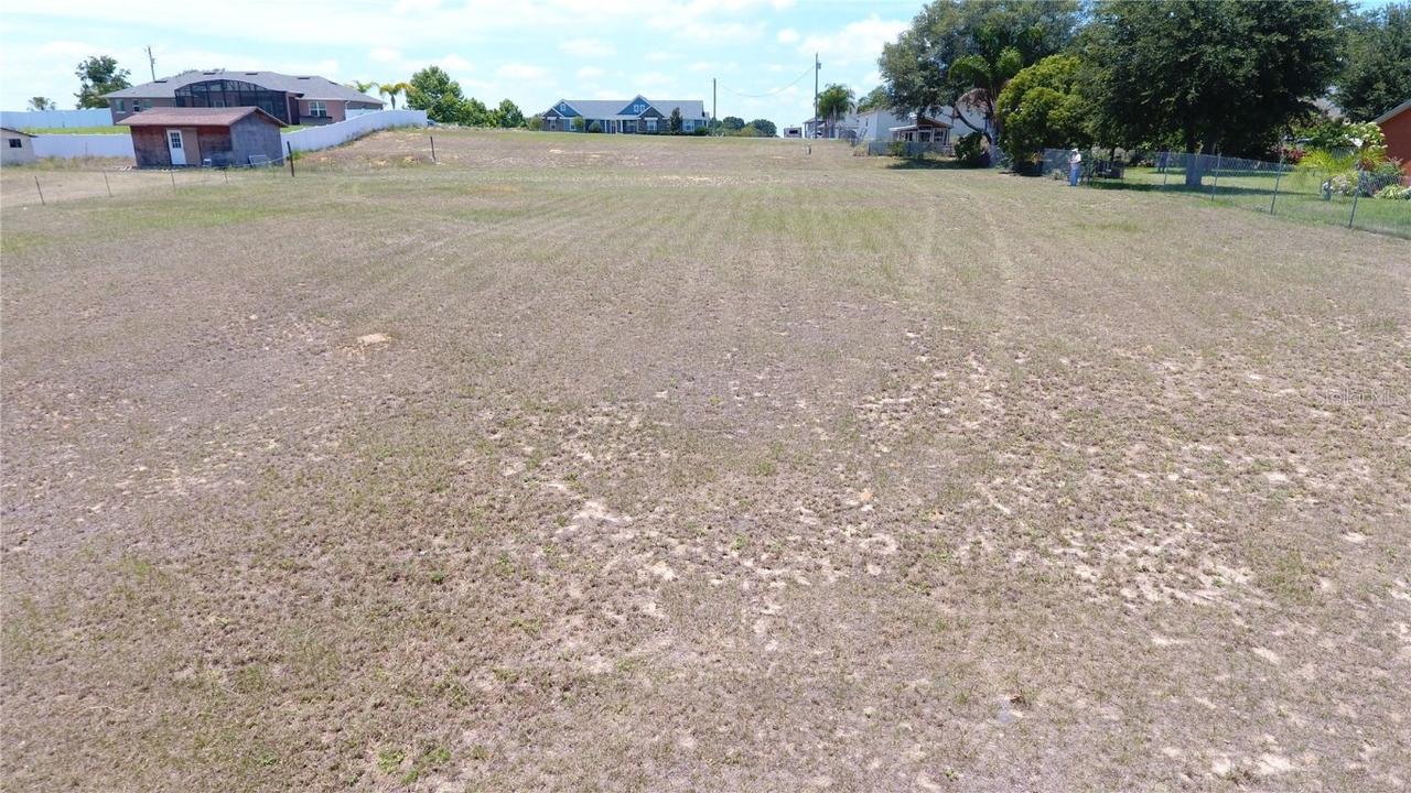 Madison St., Astatula, FL 34705
