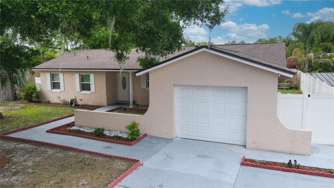 4851 Edmee Cir., Orlando, FL 32822
