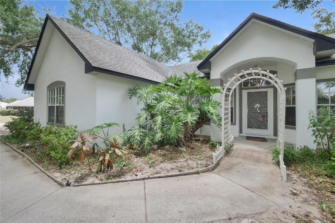 2634 Gables Dr., Eustis, FL 32726