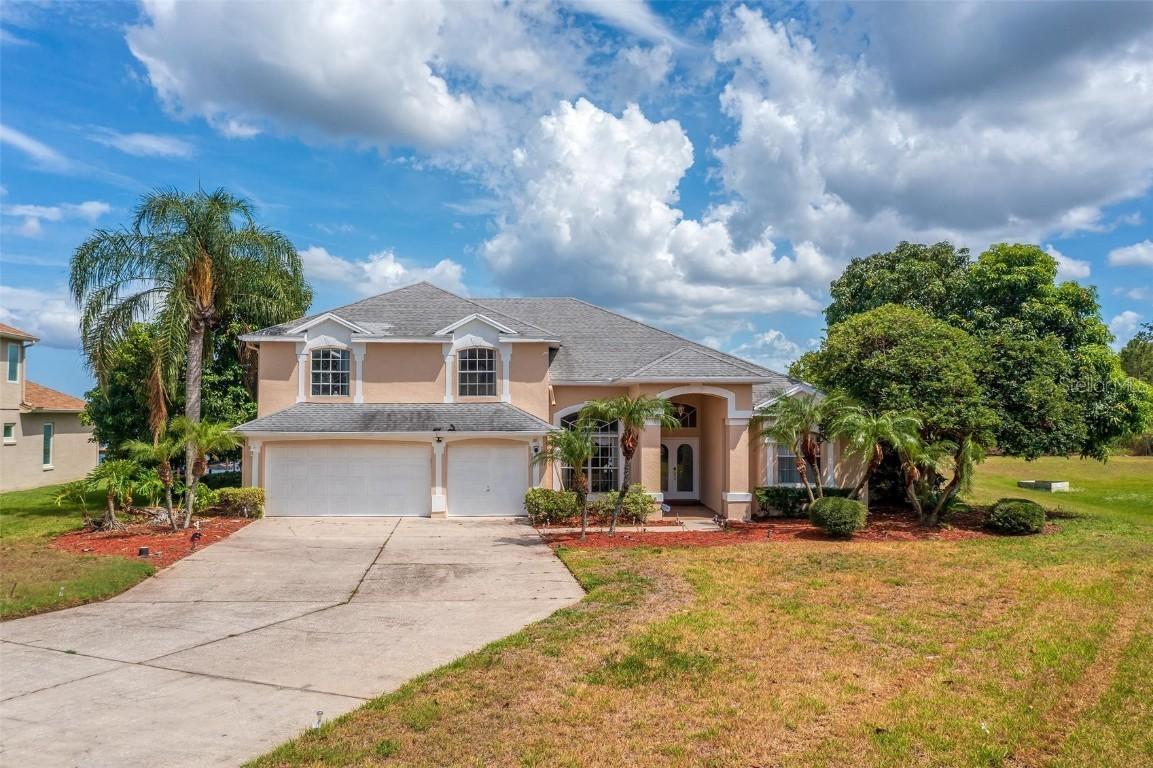 10285 Cove Lake Dr., Orlando, FL 32836