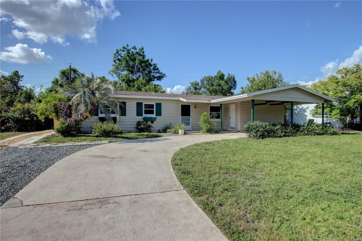 308 Lochmond Dr., Fern Park, FL 32730