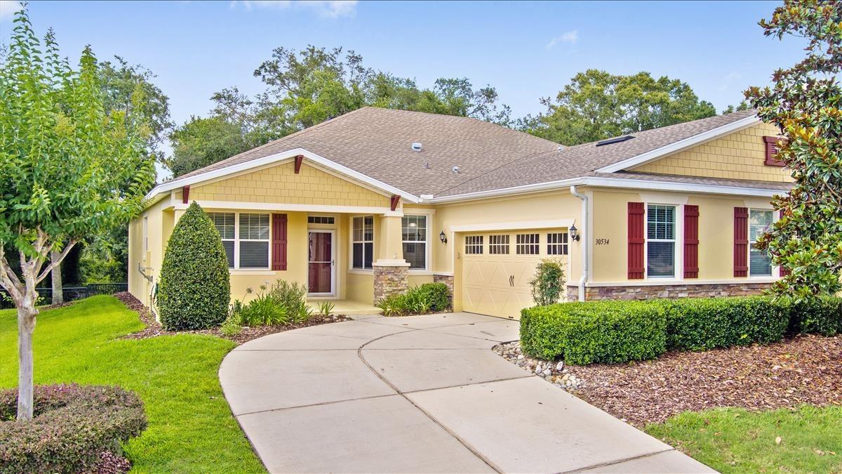 30534 Lipizzan Ter., Mount Dora, FL 32757