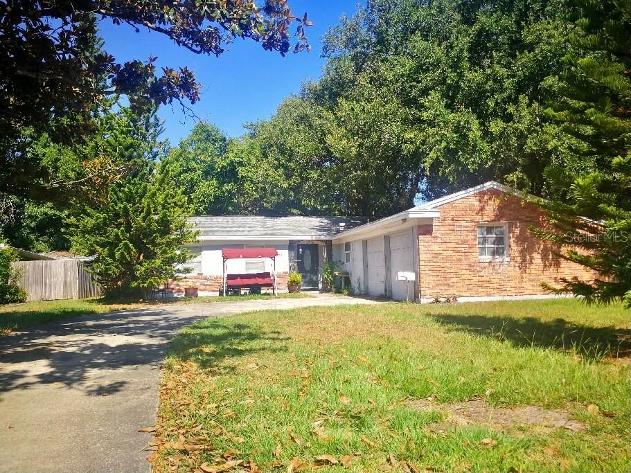 7710 Meadowglen Dr., Orlando, FL 32810