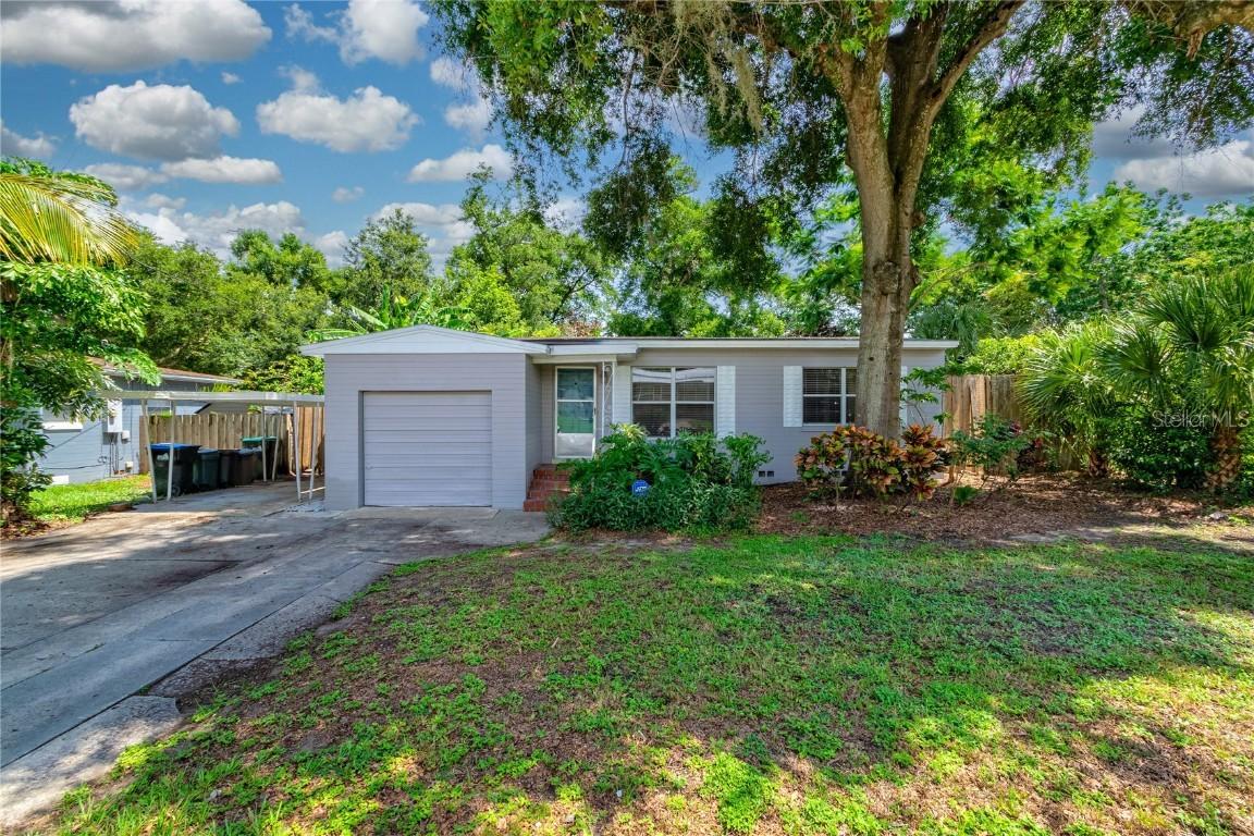 2413 E Jersey Ave., Orlando, FL 32806