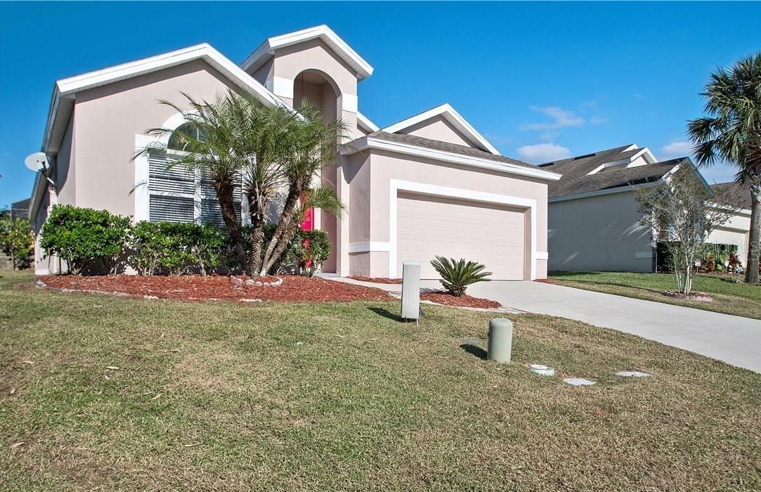 952 Corvina Dr., Davenport, FL 33897