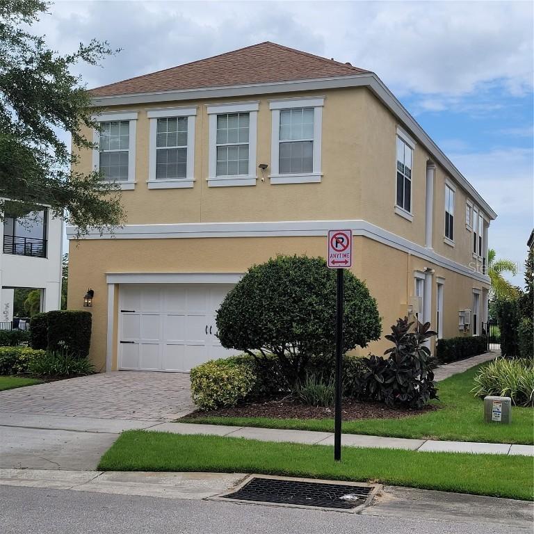 924 Golden Bear Dr, Kissimmee, FL 34747