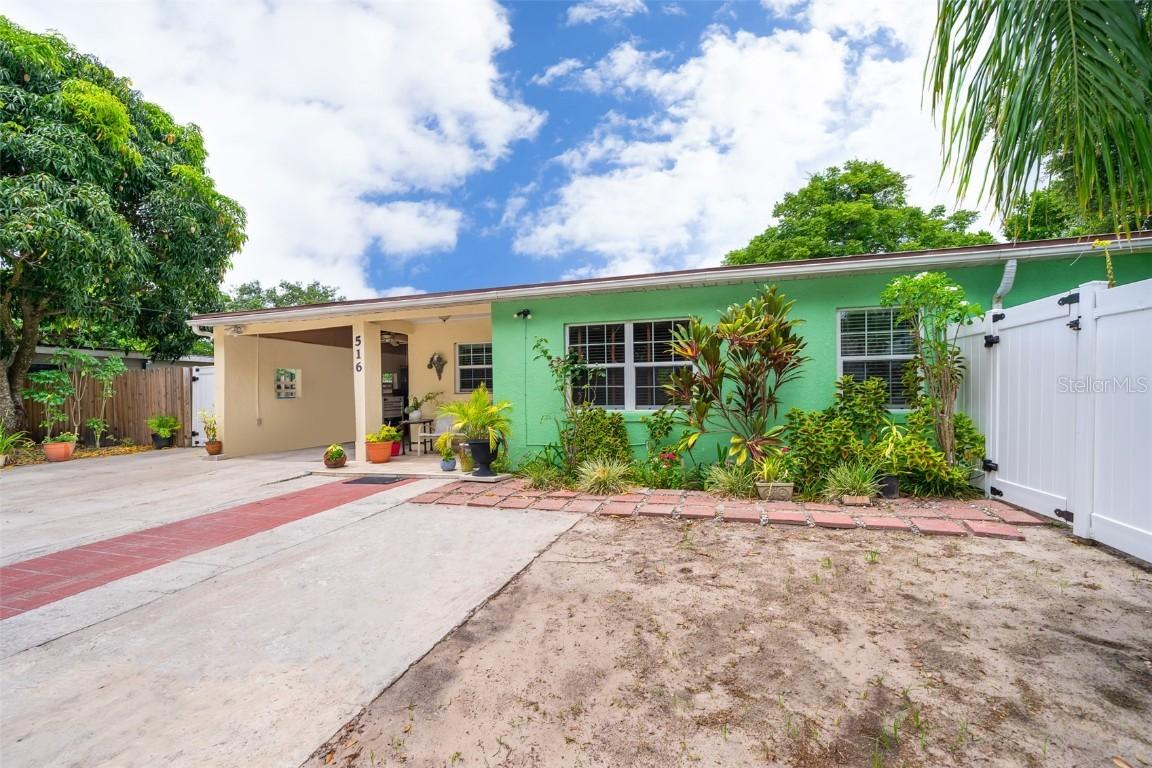 516 Carr St., Orlando, FL 32807