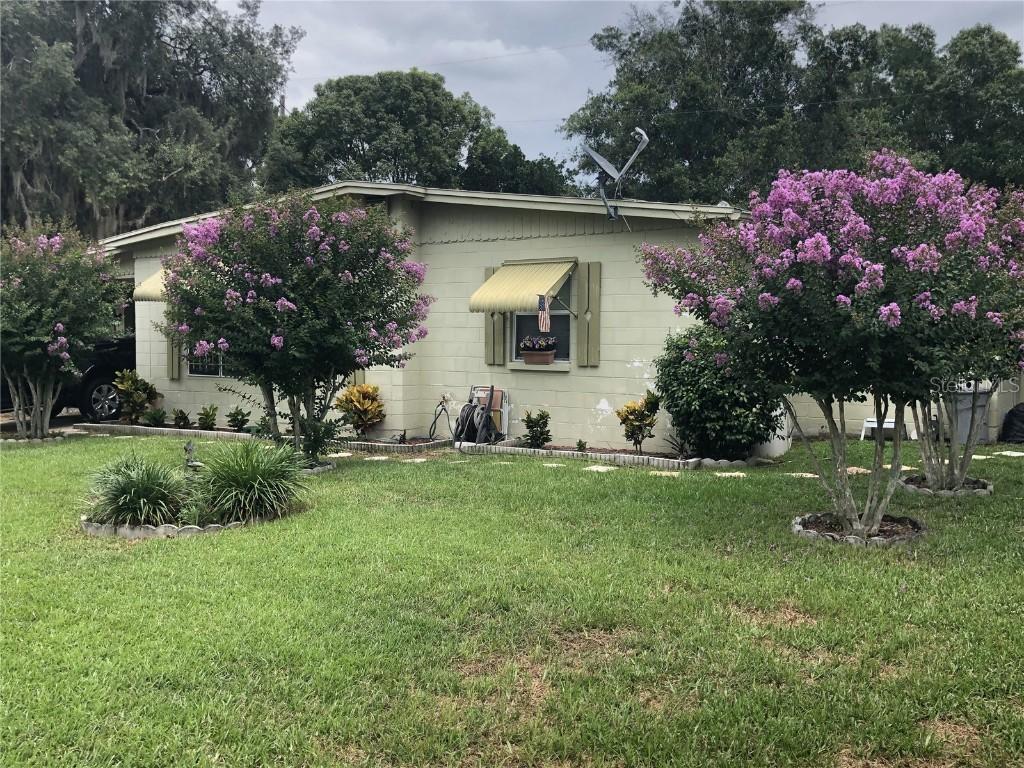 1133 Jasmine St., Eustis, FL 32726