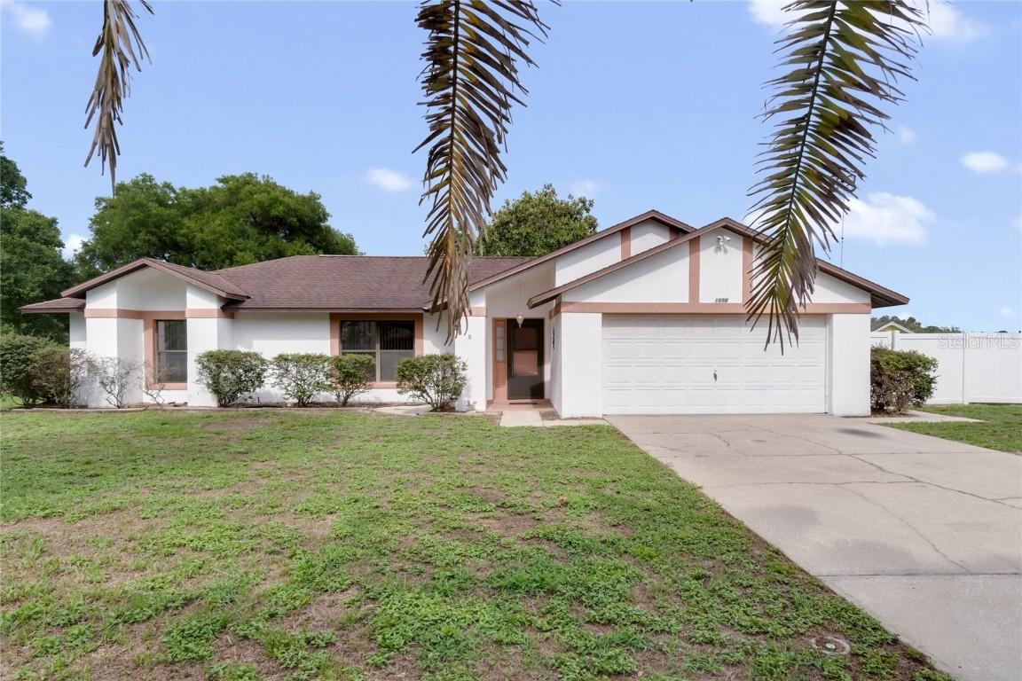 1950 Heather St., Mount Dora, FL 32757