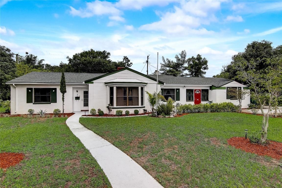 715 Avenue B, Winter Haven, FL 33880