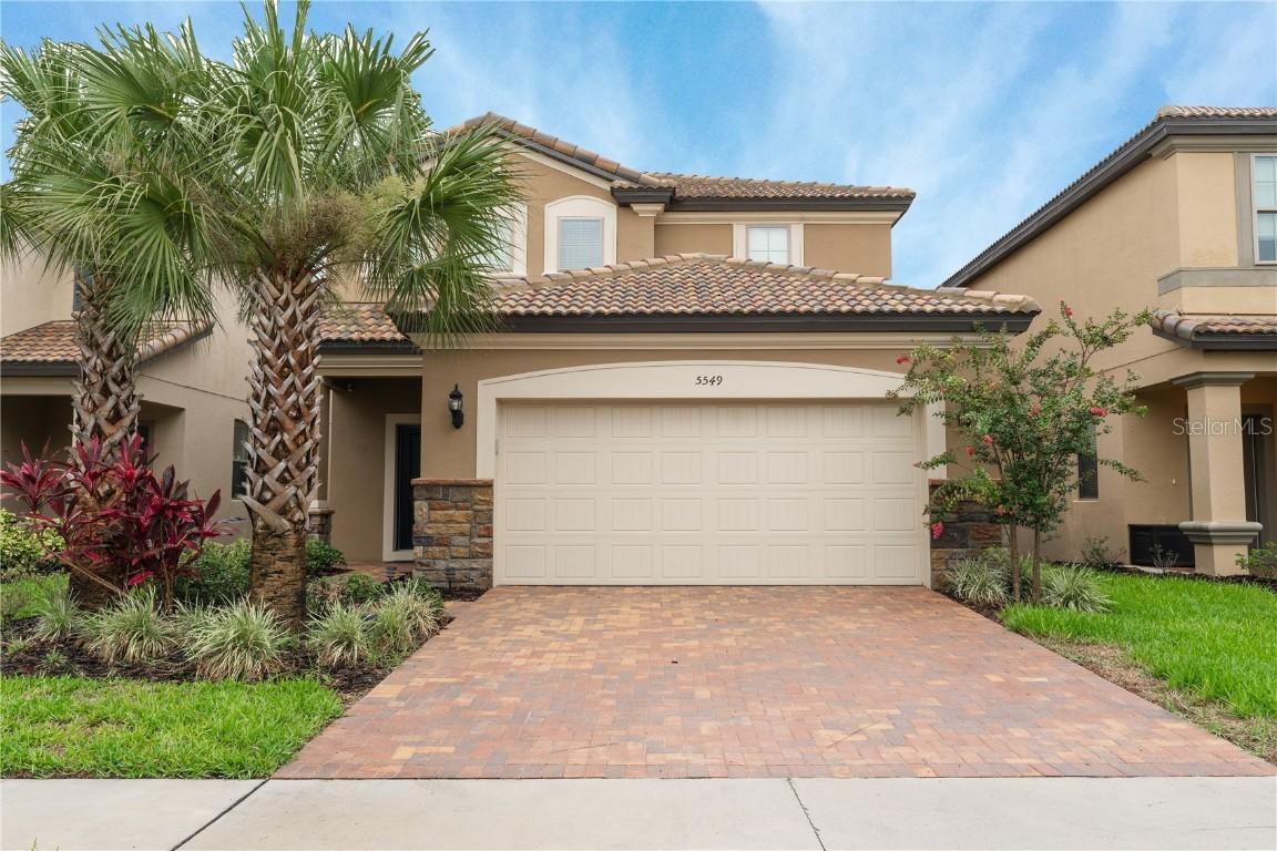 5549 Misty Oak Cir., Davenport, FL 33837