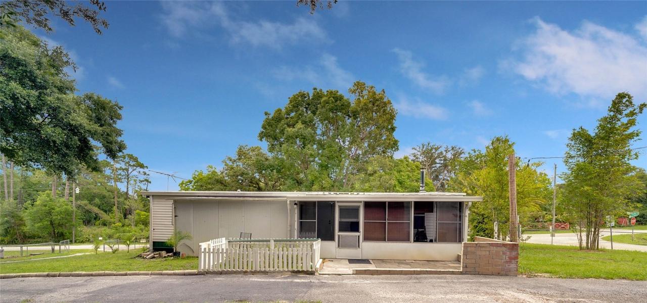 31919 Hillside Dr., DeLand, FL 32720