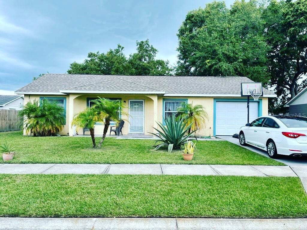 2102 Agate St., Kissimmee, FL 34744