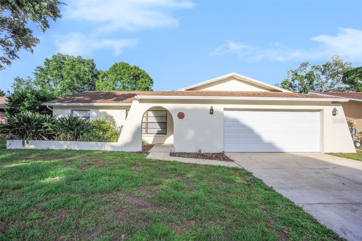 12207 104th Ln., Largo, FL 33773