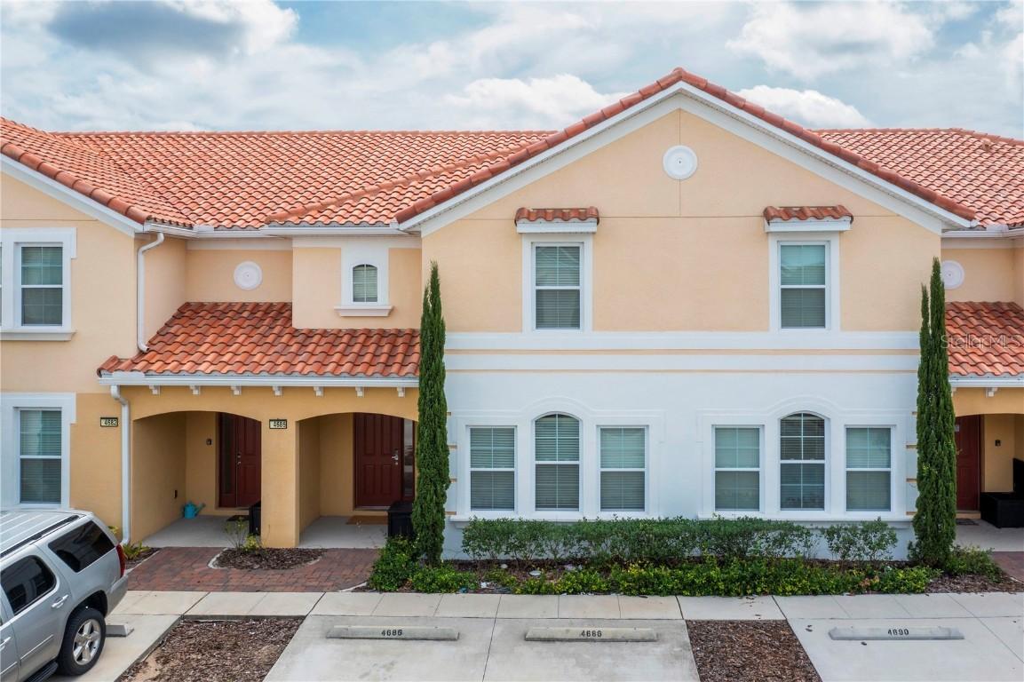 4686 Terrasonesta Dr, Davenport, FL 33837
