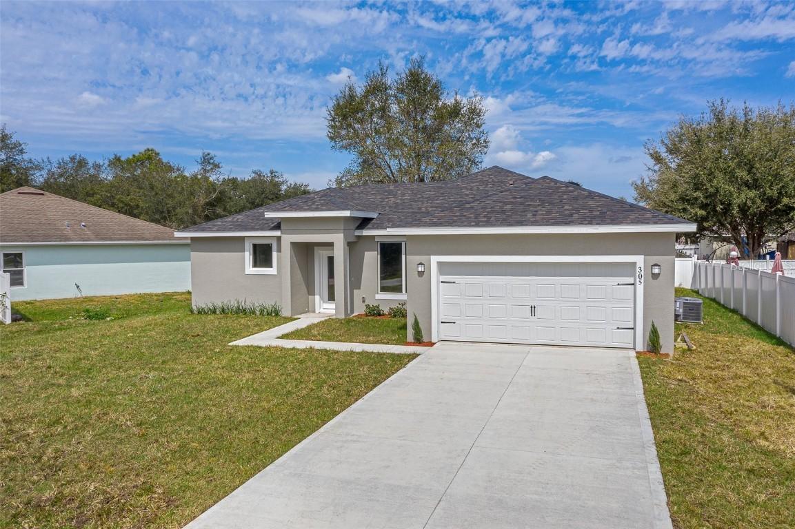 32 Willow Ln., Poinciana, FL 34759