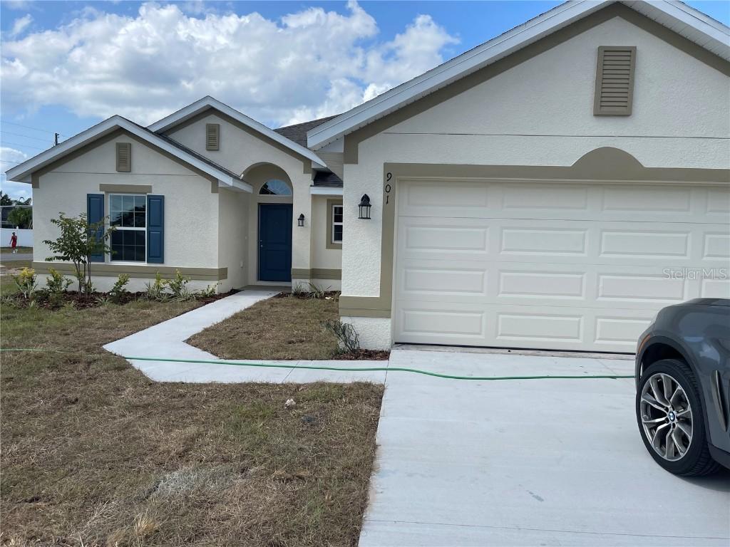 901 Cherbourg Way, Kissimmee, FL 34759