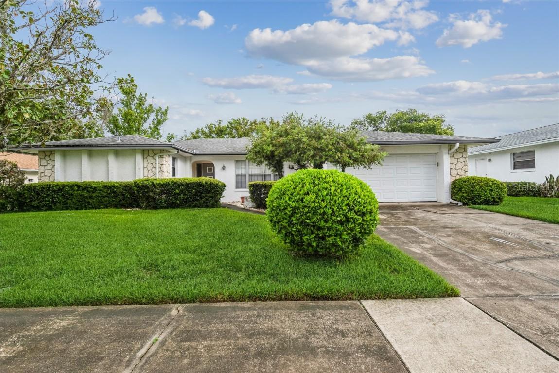 623 Plumwood Dr., Altamonte Springs, FL 32714