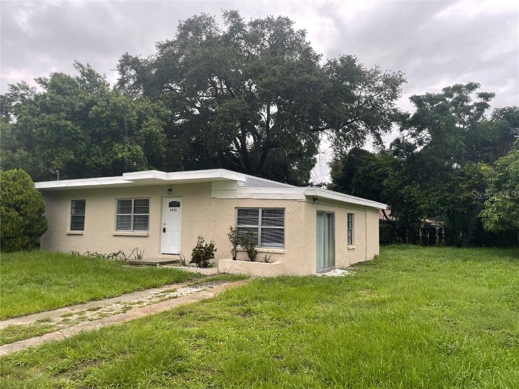 3323 Avenue J, Winter Haven, FL 33881
