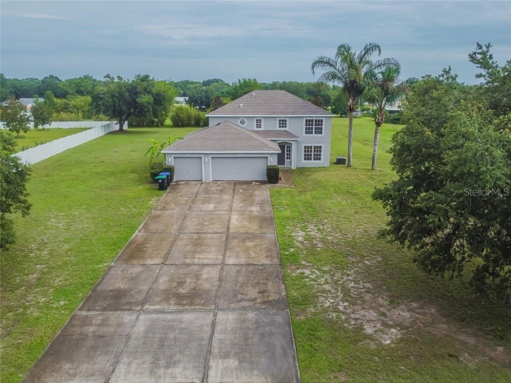 7554 Lake Andrea Cir., Mount Dora, FL 32757