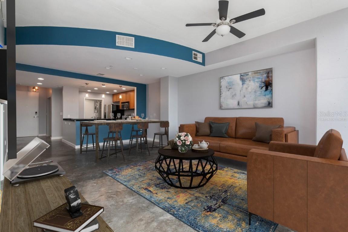 525 E Jackson St. #406, Orlando, FL 32801