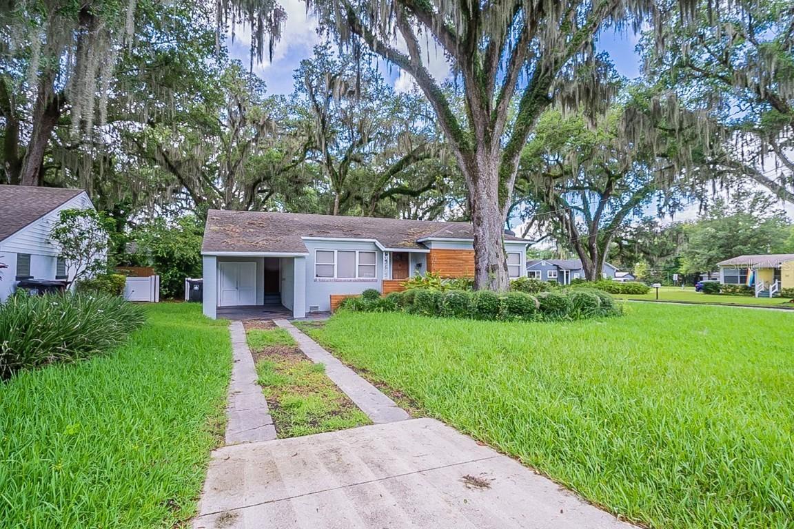 2014 Forest Cir., Orlando, FL 32803