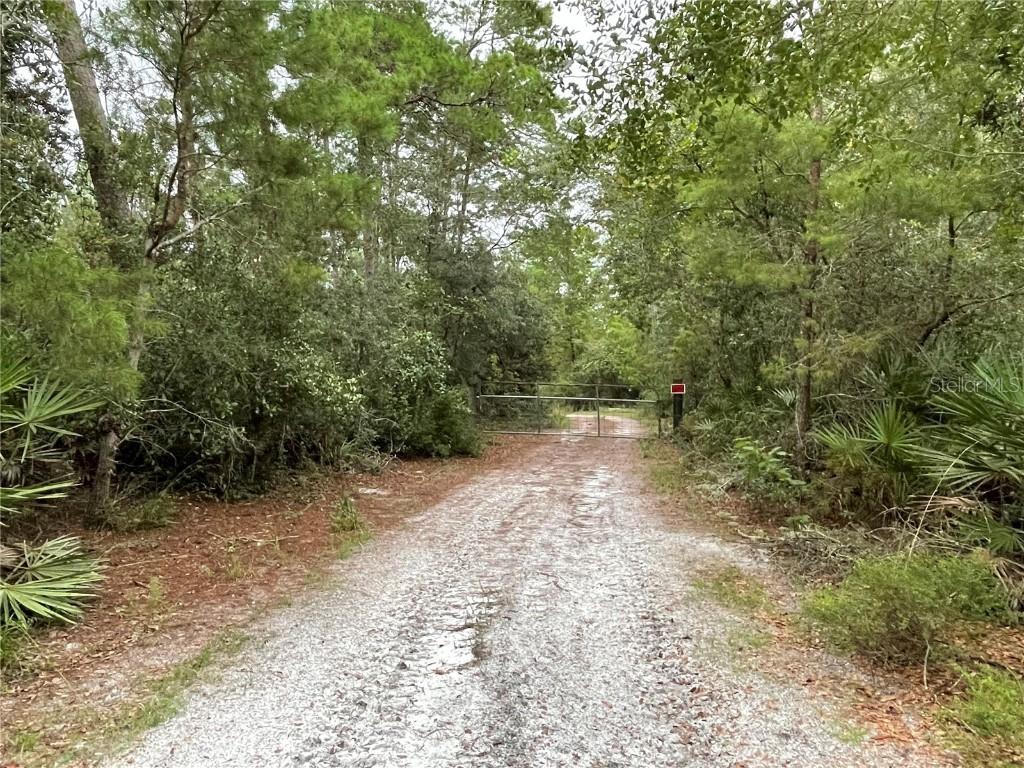 Abalone Dr., Eustis, FL 32736