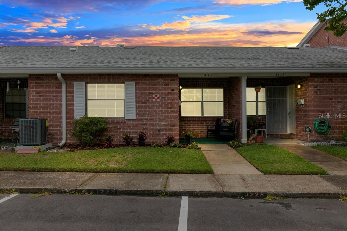 1225 Americana Pl., Orlando, FL 32807