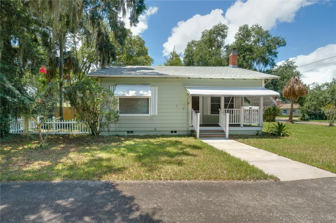 6 S Central Ave., Apopka, FL 32703
