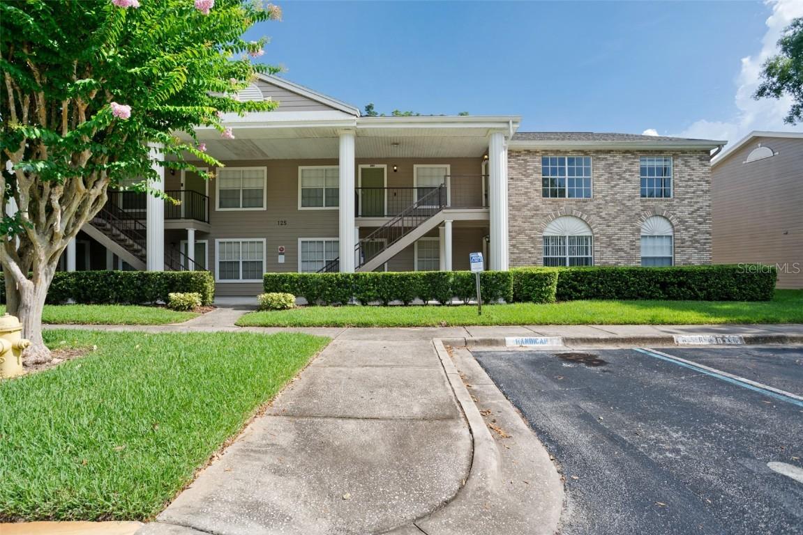 125 Reserve Cir. #201, Oviedo, FL 32765
