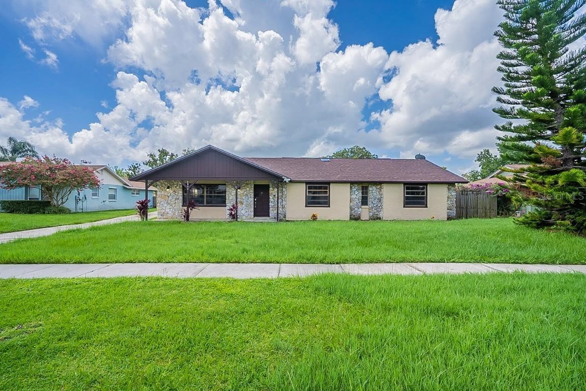 8844 El Prado, Orlando, FL 32825