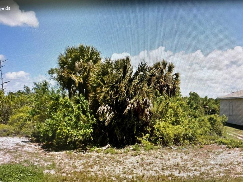 332 Albatross Rd., Rotonda West, FL 33947