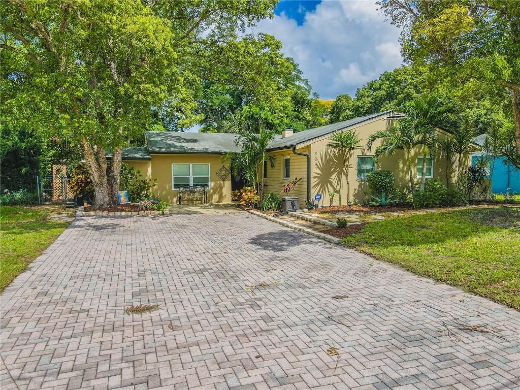 1041 Eastbrook Blvd., Winter Park, FL 32792